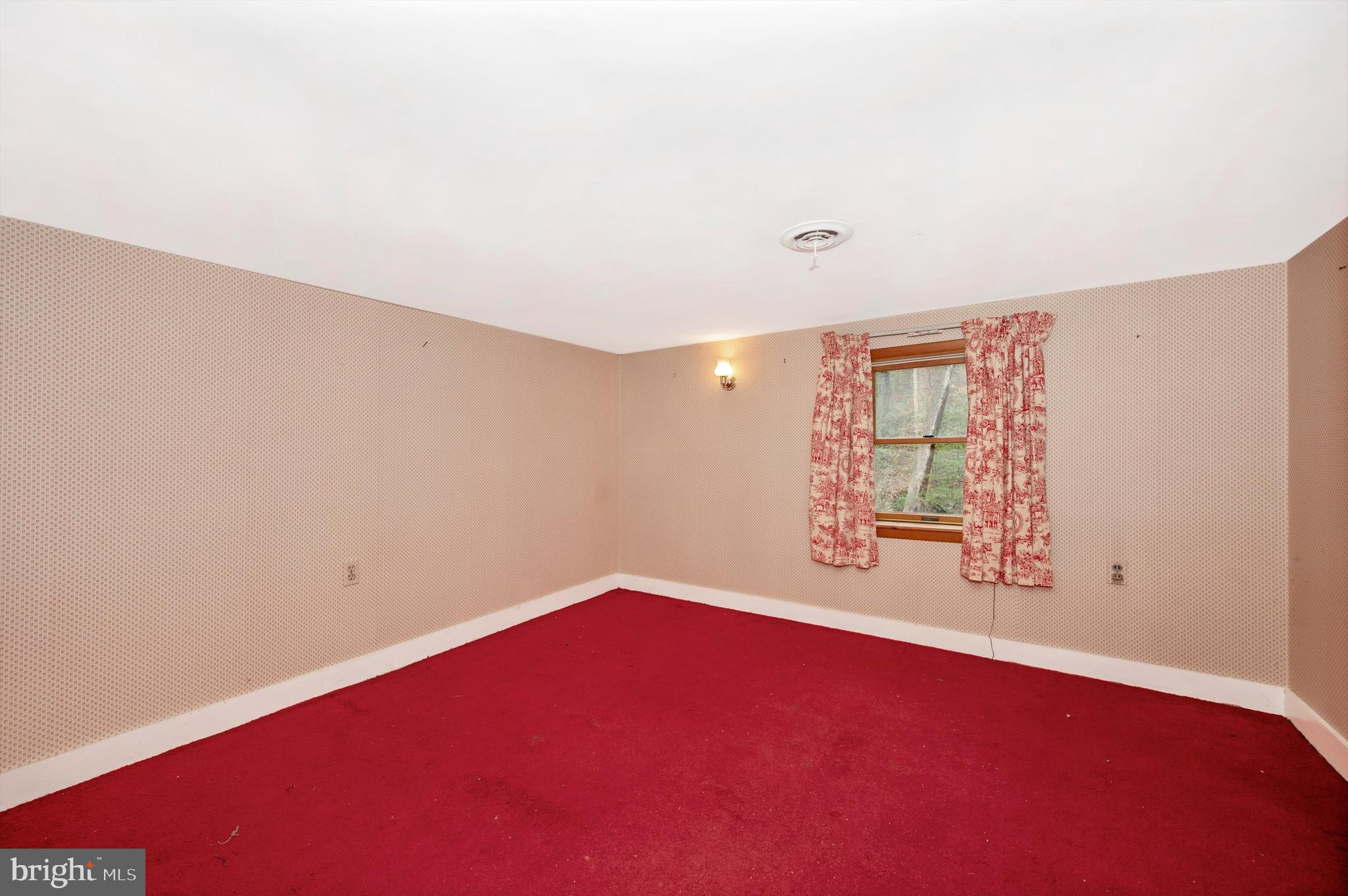 9106 Hamburg Road Frederick, MD 21702 - Photo 16 of 71 Bedroom #3