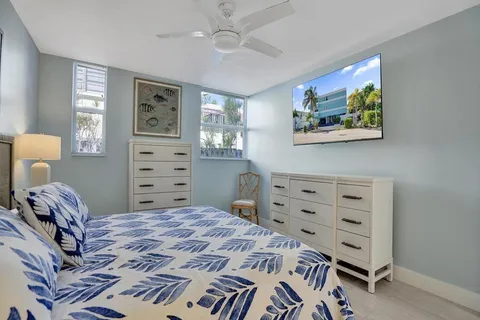 $585,000 | 4549 North Ocean Drive, Unit 1, Lauderdale-by-the-Sea, FL 33308