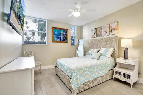 $585,000 | 4549 North Ocean Drive, Unit 1, Lauderdale-by-the-Sea, FL 33308