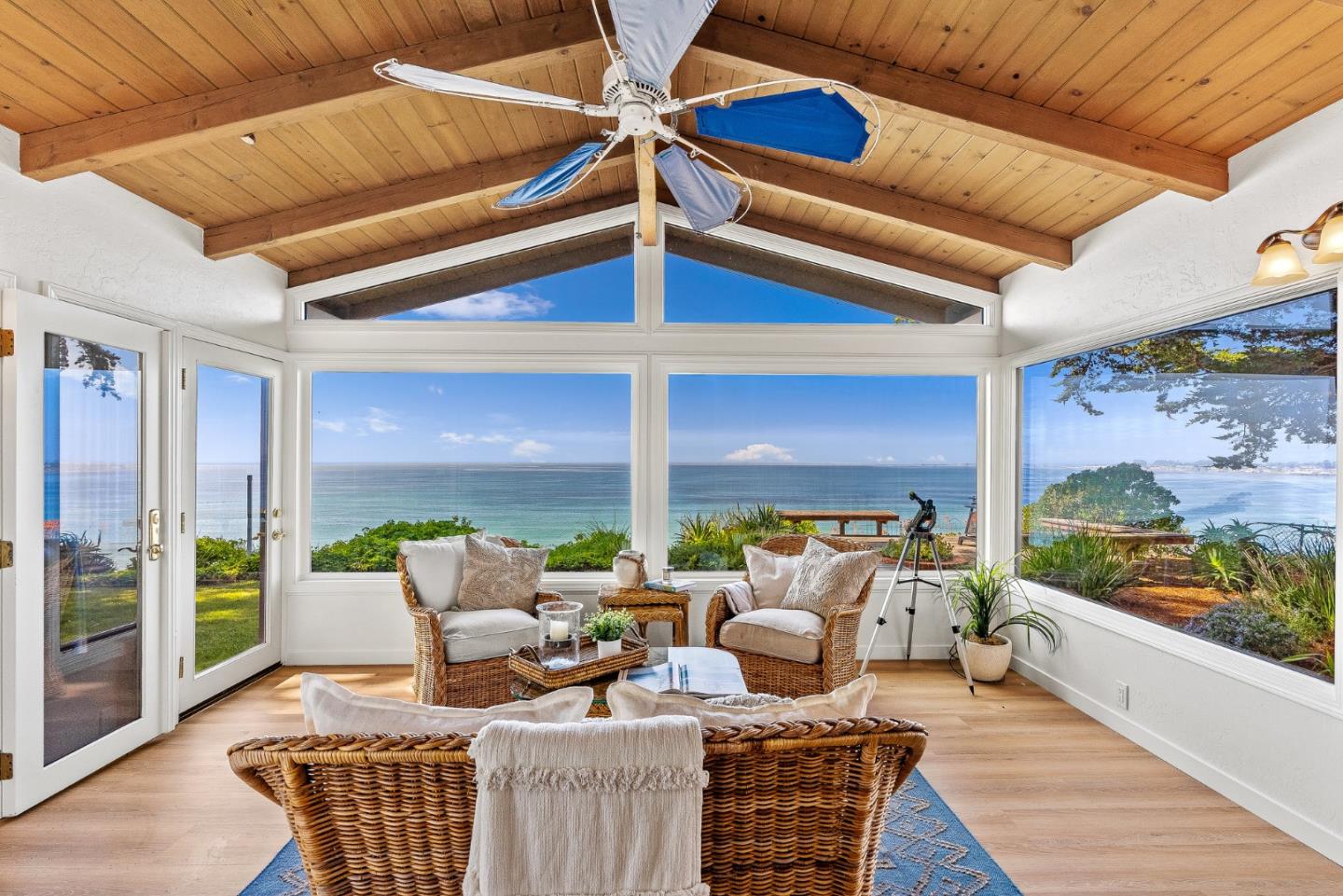 701 Seacliff Drive Aptos, CA 95003 - Photo 11 of 76