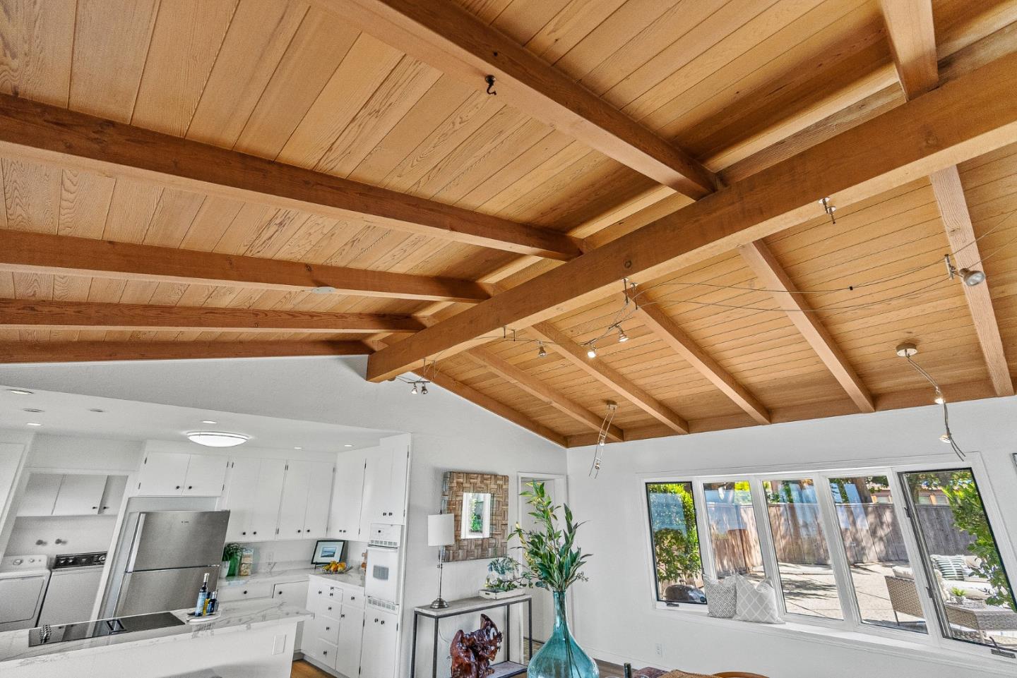 701 Seacliff Drive Aptos, CA 95003 - Photo 19 of 76