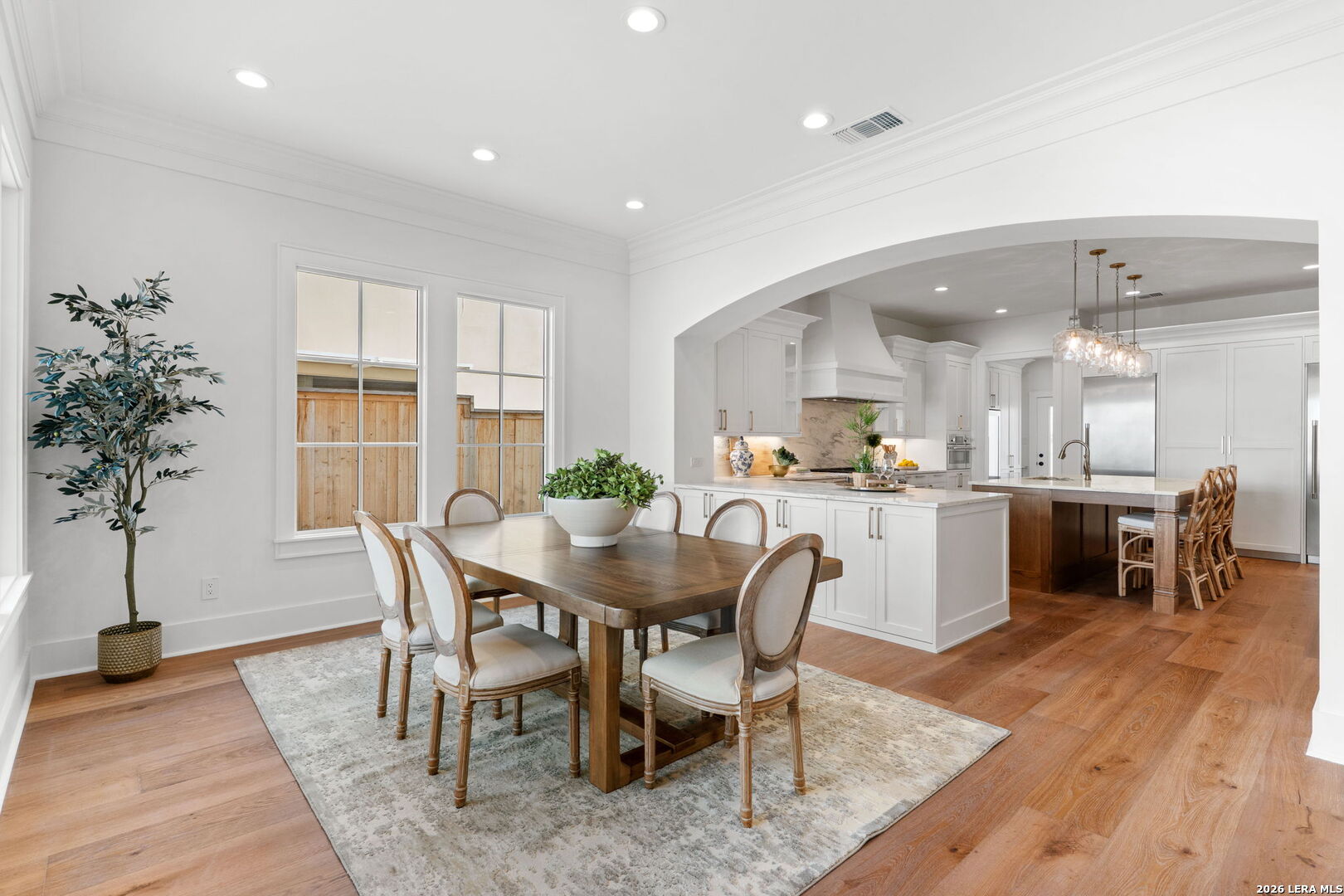 817 Garraty Road Terrell Hills, TX 78209 - Photo 14 of 33