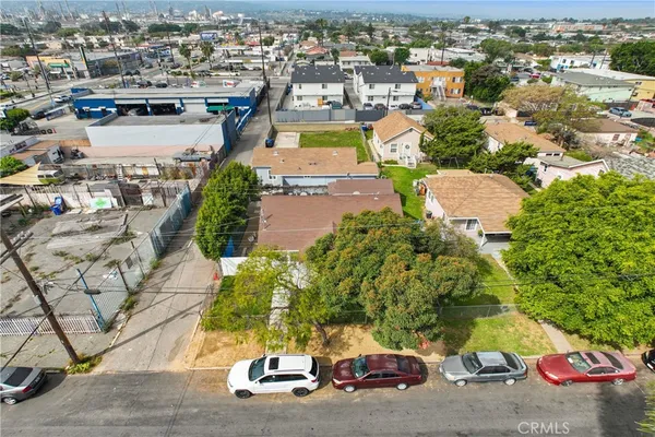 $972,500 | 817 Gulf Avenue, Wilmington, CA 90744