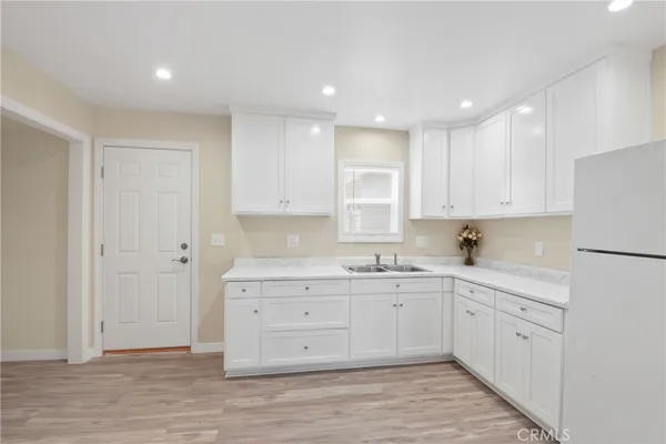 $972,500 | 817 Gulf Avenue, Wilmington, CA 90744