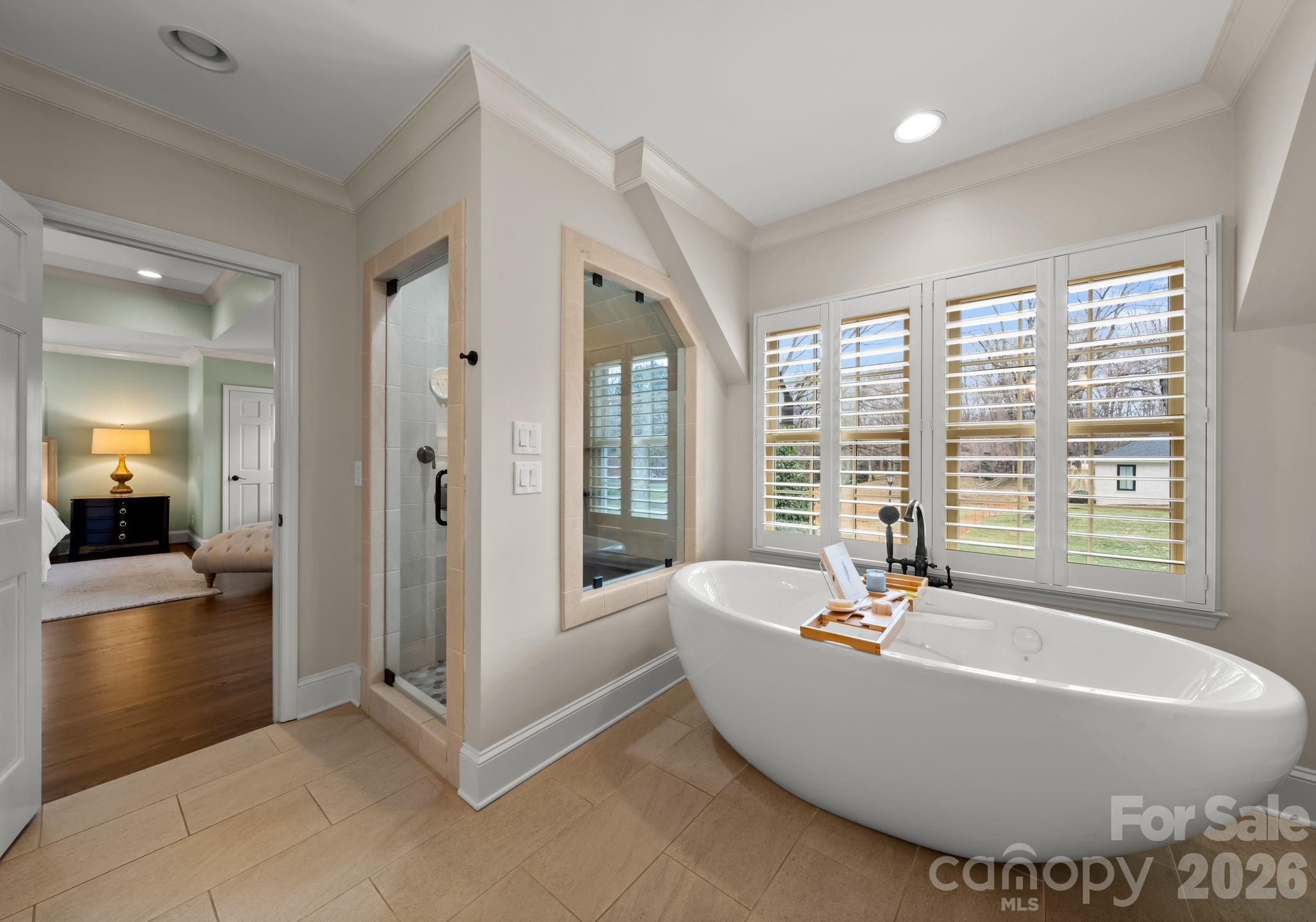 3800 River Ridge Road Charlotte, NC 28226 - Photo 30 of 48 a living room with furniture and a large window