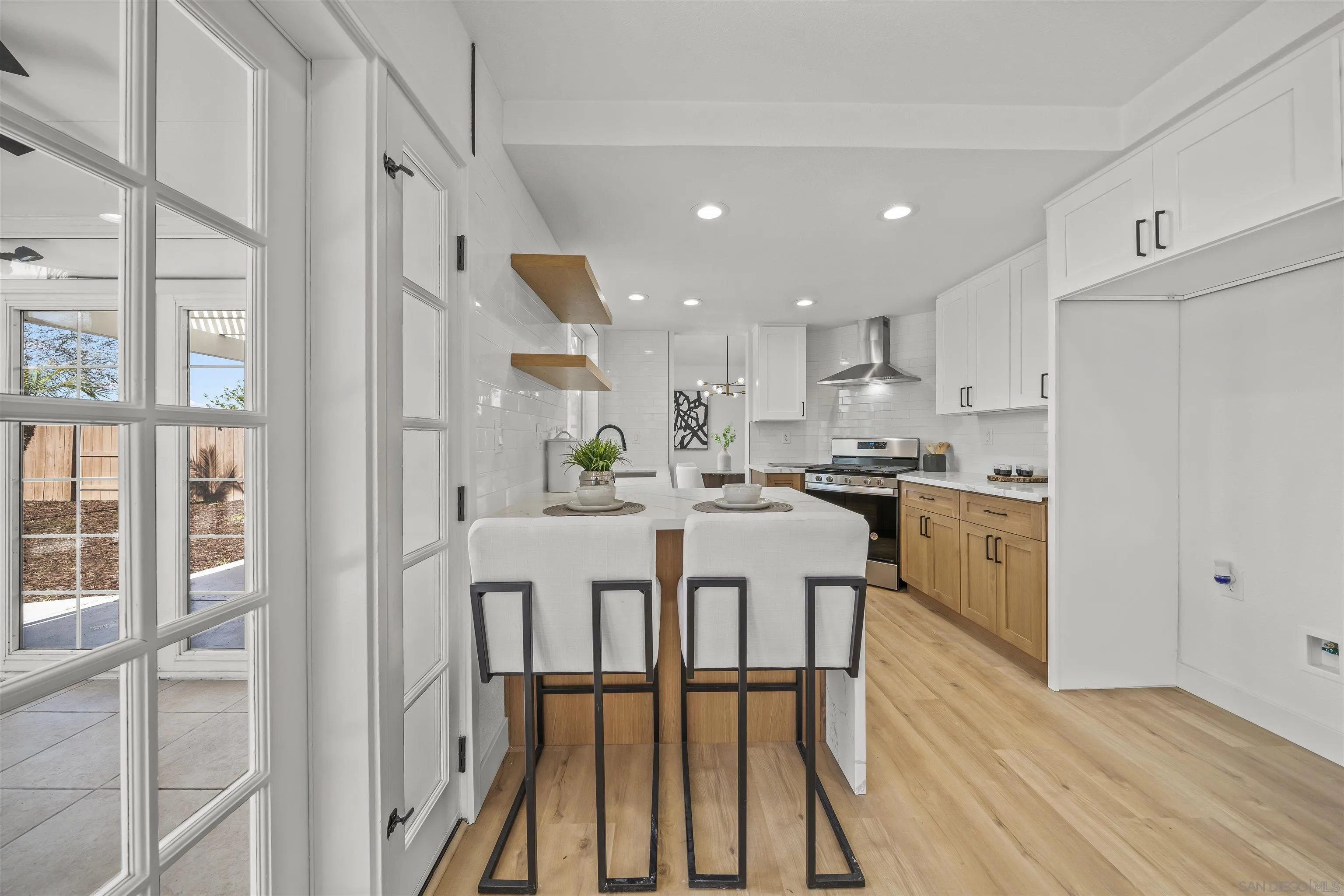 1513 Powell Road Oceanside, CA 92056 - Photo 12 of 59