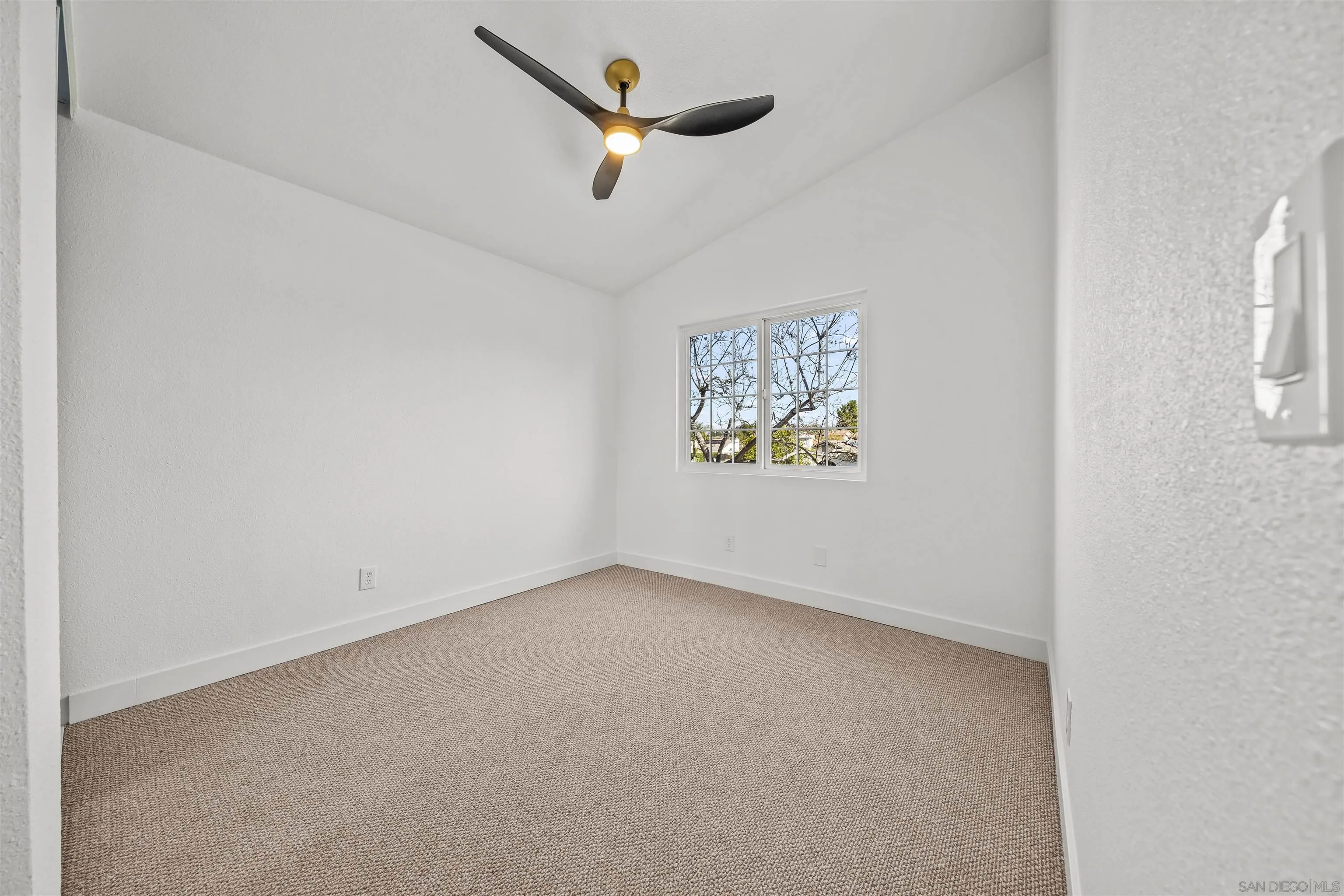 1513 Powell Road Oceanside, CA 92056 - Photo 32 of 59