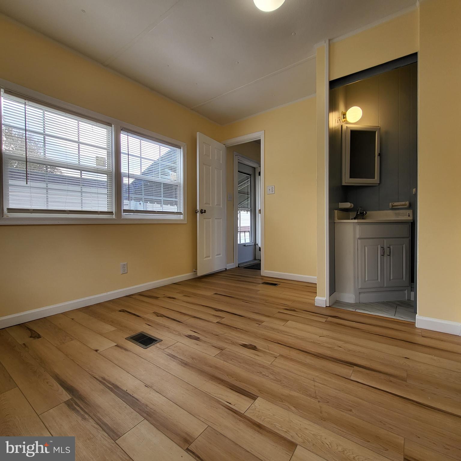 151 Roosevelt Avenue, Unit C6 Dover, DE 19901 - Photo 6 of 17