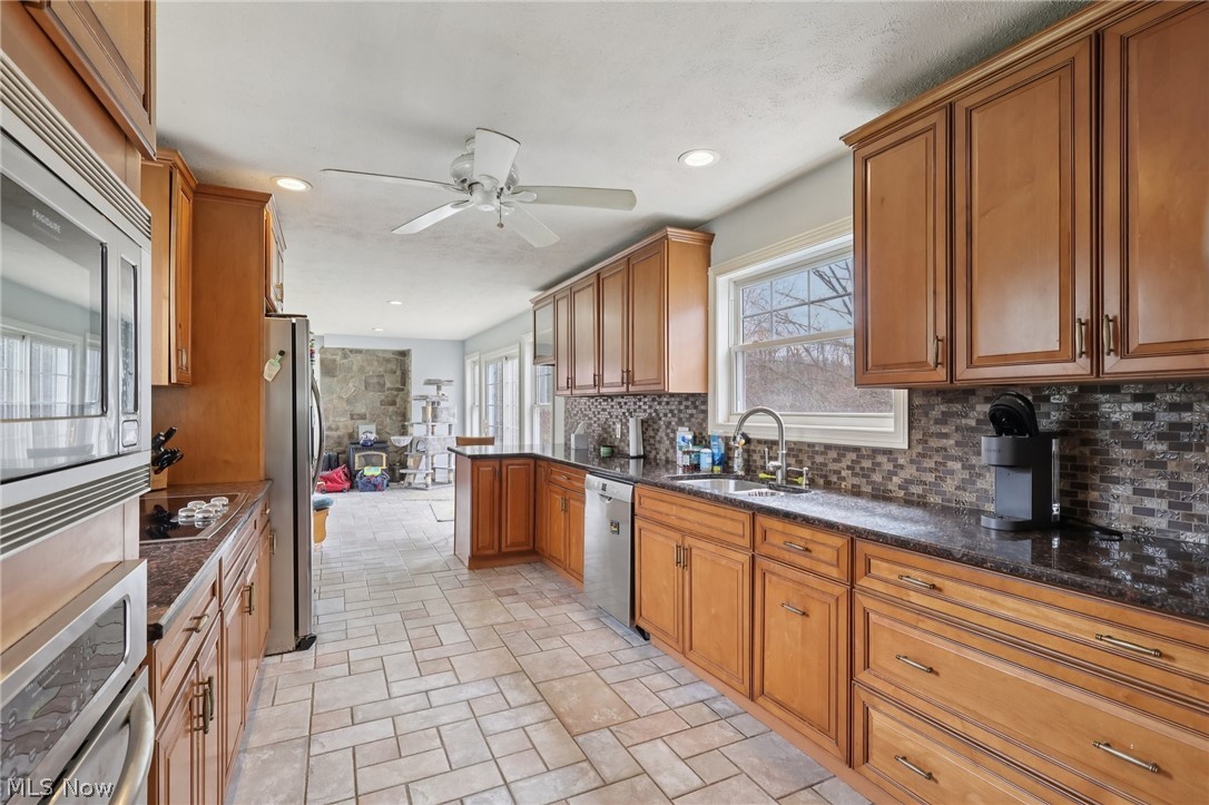 9877 Cutts Road Chardon, OH 44024 - Photo 8 of 50