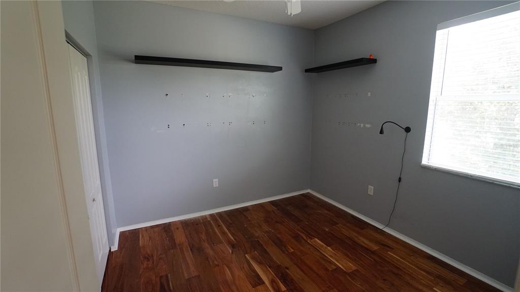 222 Star Shell Drive Apollo Beach, FL 33572 - Photo 8 of 20 Gallery Image 8