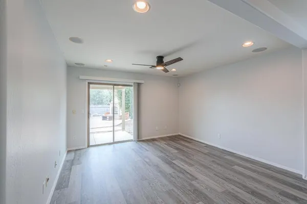 $1,600 | 42277 West Posada Drive, Maricopa, AZ 85138