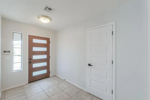 $1,600 | 42277 West Posada Drive, Maricopa, AZ 85138