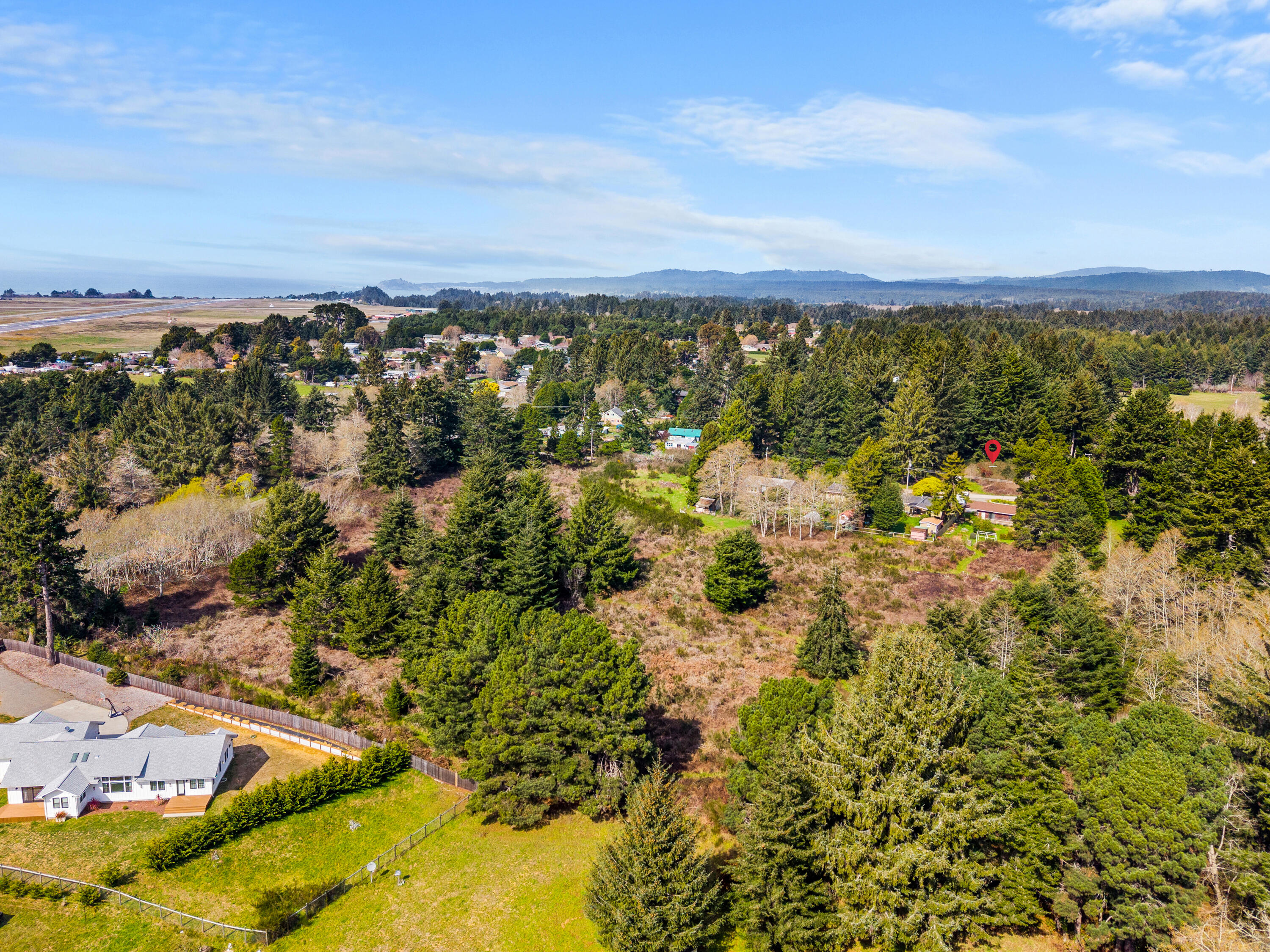 1896 Blake Road McKinleyville, CA 95519 - Photo 4 of 24