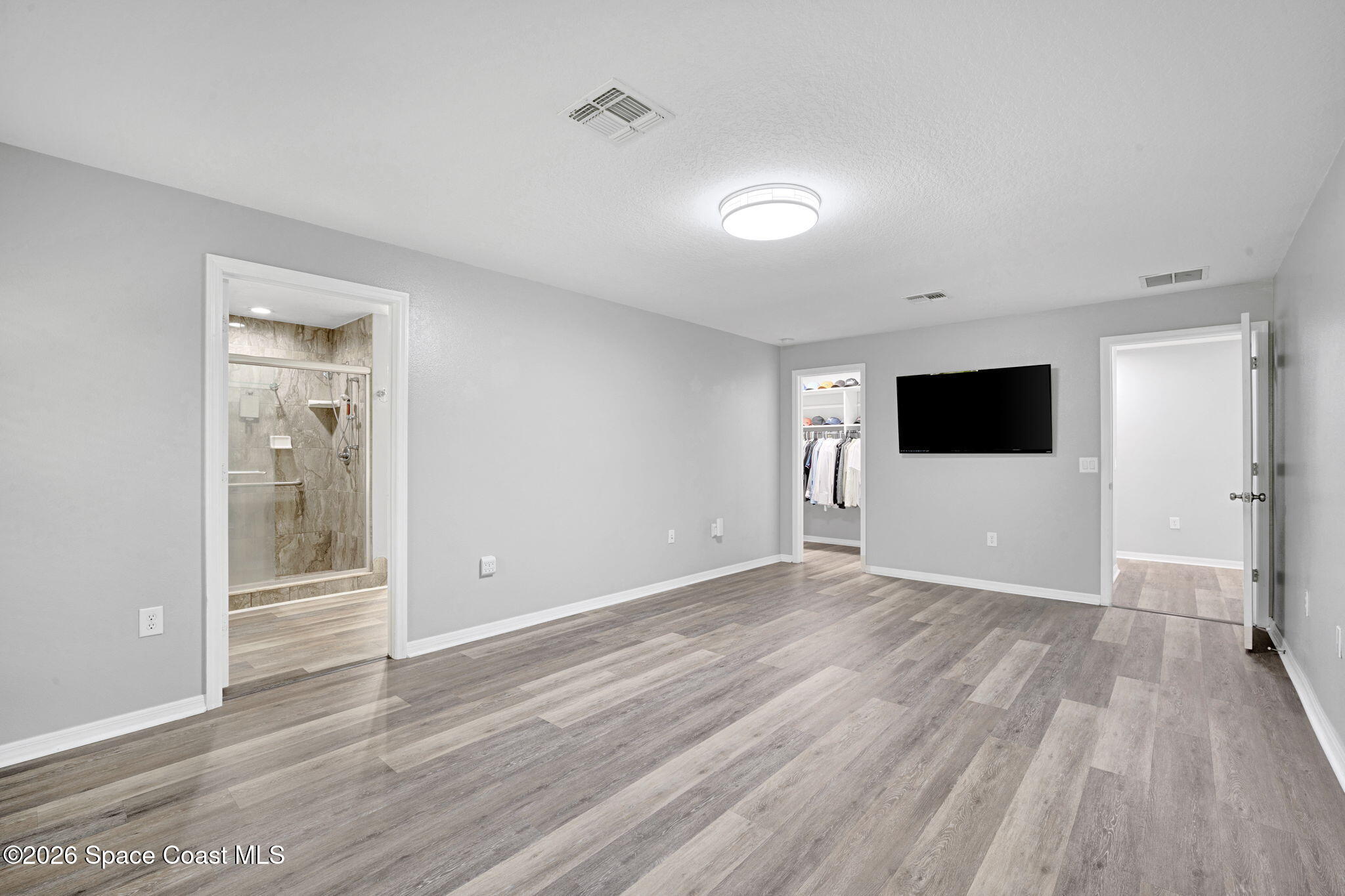 4126 Fitzroy Reef Drive Mims, FL 32754 - Photo 4 of 62 Primary