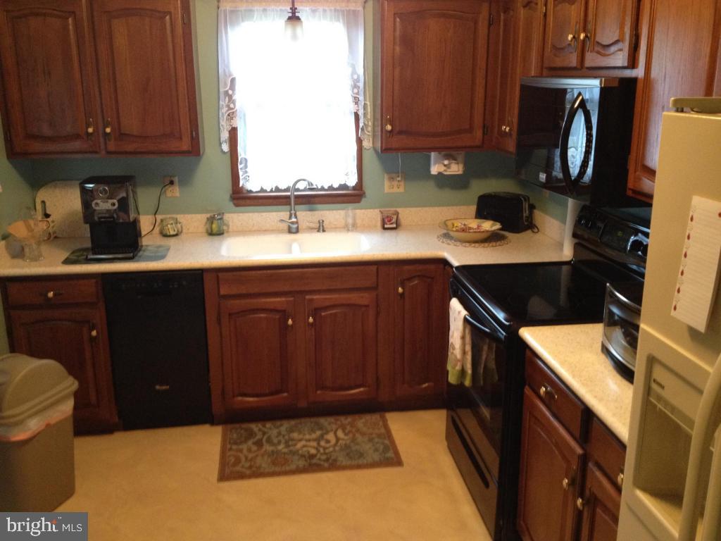 405 West Ridge Road Elizabethtown, PA 17022 - Photo 4 of 20