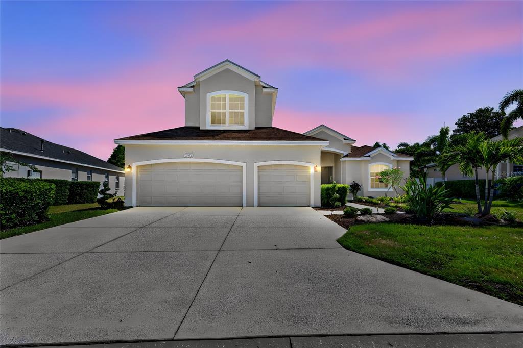 13332 Purple Finch Circle Lakewood Ranch, FL 34202 - Photo 1 of 45