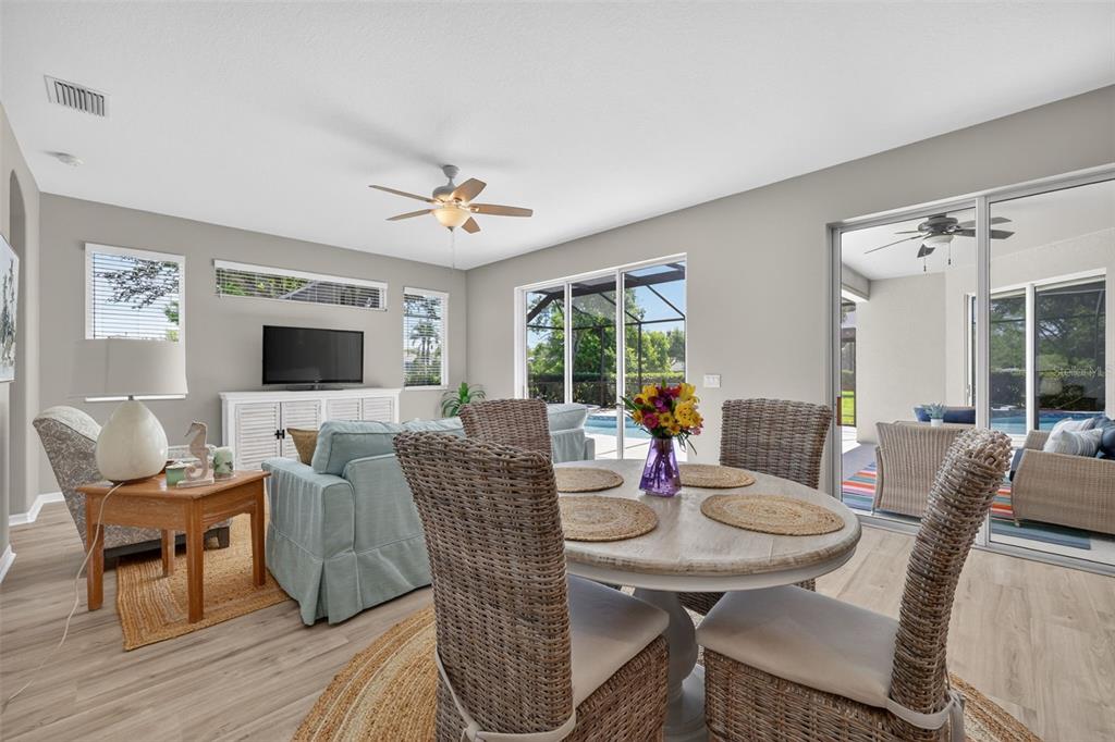 13332 Purple Finch Circle Lakewood Ranch, FL 34202 - Photo 20 of 45