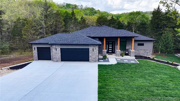 $1,190,000 | 106 West Cross Fox Trail, Camdenton, MO 65020