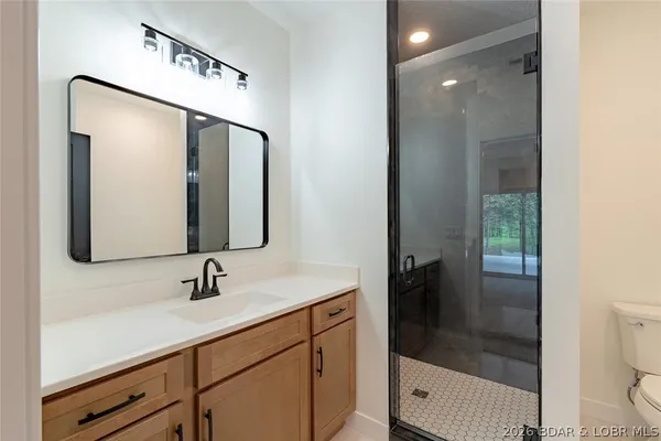 $1,190,000 | 106 West Cross Fox Trail, Camdenton, MO 65020