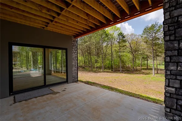$1,190,000 | 106 West Cross Fox Trail, Camdenton, MO 65020