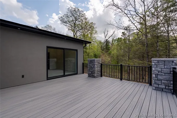$1,190,000 | 106 West Cross Fox Trail, Camdenton, MO 65020