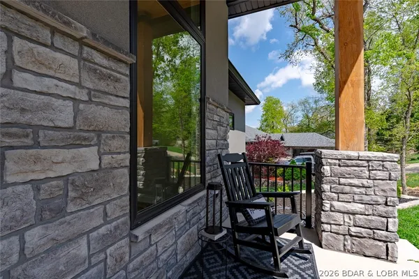 $1,190,000 | 106 West Cross Fox Trail, Camdenton, MO 65020