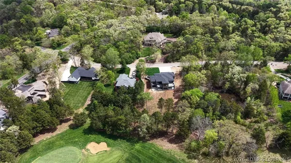 $1,190,000 | 106 West Cross Fox Trail, Camdenton, MO 65020
