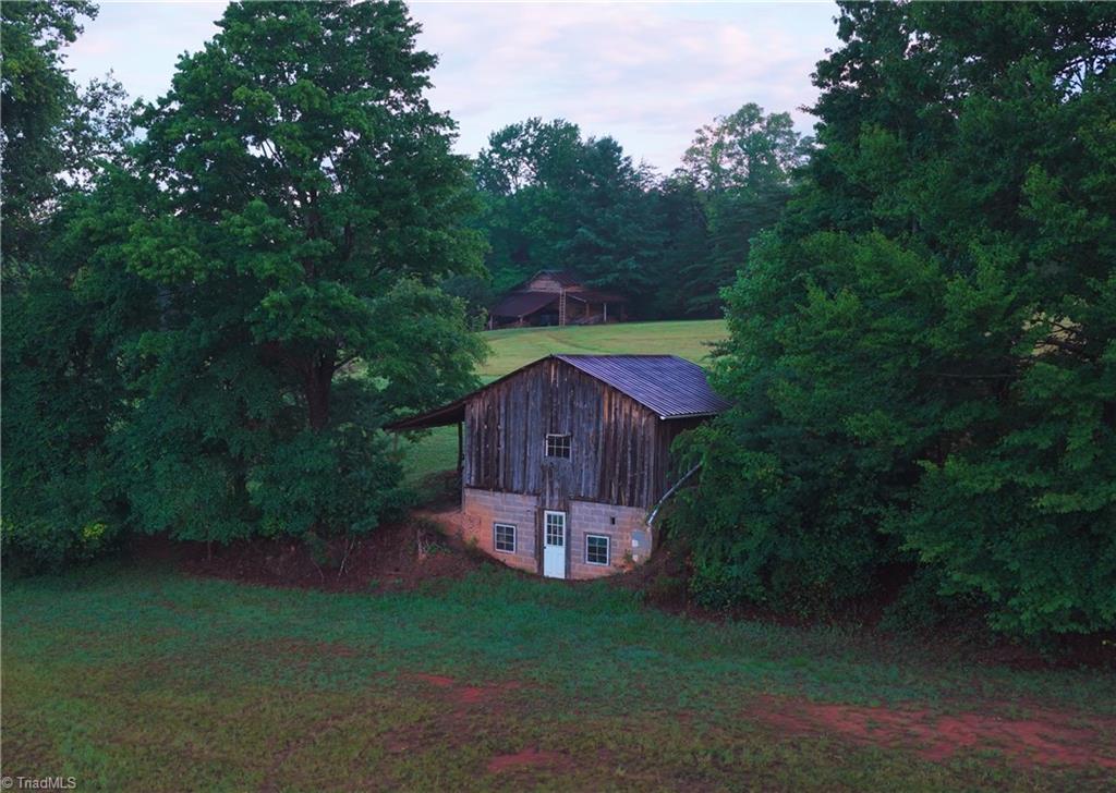 2541 Collinstown Road Westfield, NC 27053 - Photo 48 of 50