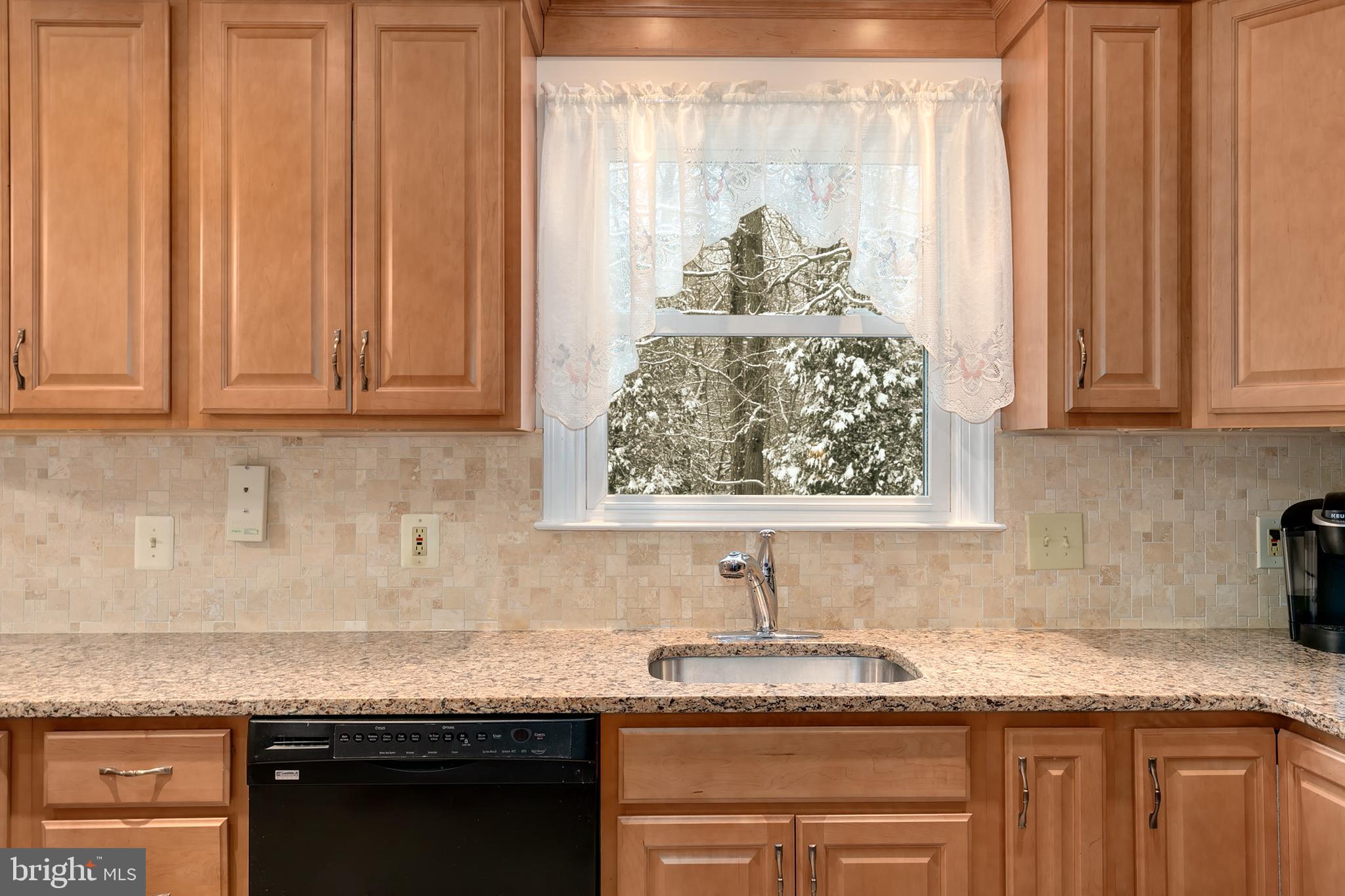 7927 Elizabeth Road Pasadena, MD 21122 - Photo 13 of 30 Gallery Image 13