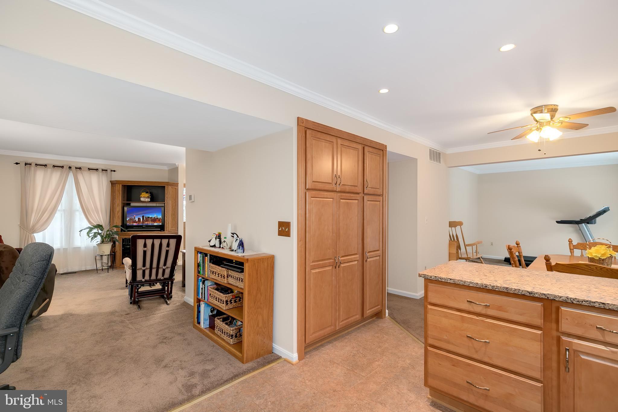 7927 Elizabeth Road Pasadena, MD 21122 - Photo 14 of 30 Gallery Image 14