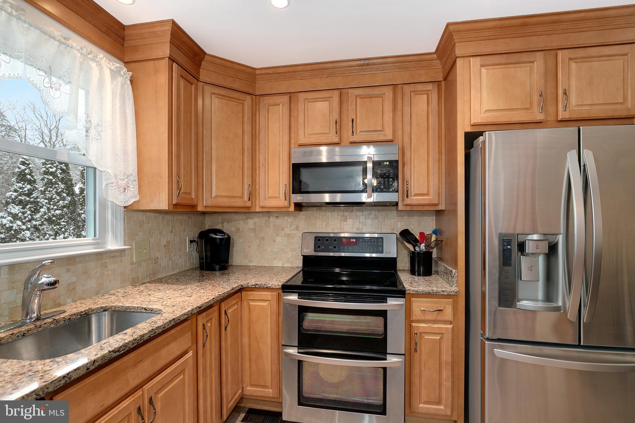 7927 Elizabeth Road Pasadena, MD 21122 - Photo 15 of 30 Gallery Image 15