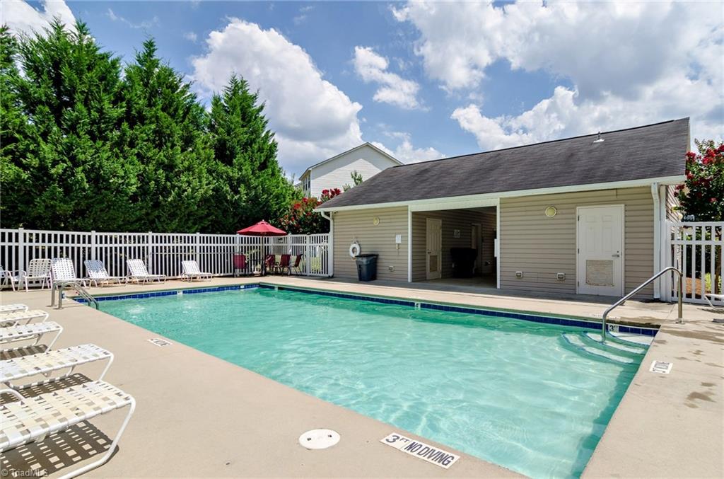 4039 Tarrant Trace Circle High Point, NC 27265 - Photo 27 of 28