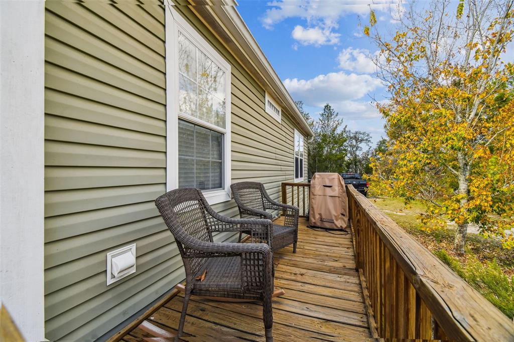 11473 Finch Road Brooksville, FL 34614 - Photo 6 of 93