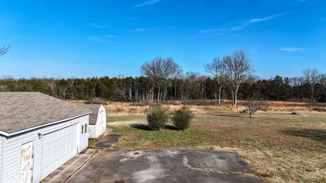 $299,900 | 2928 Midland Road, Shelbyville, TN 37160