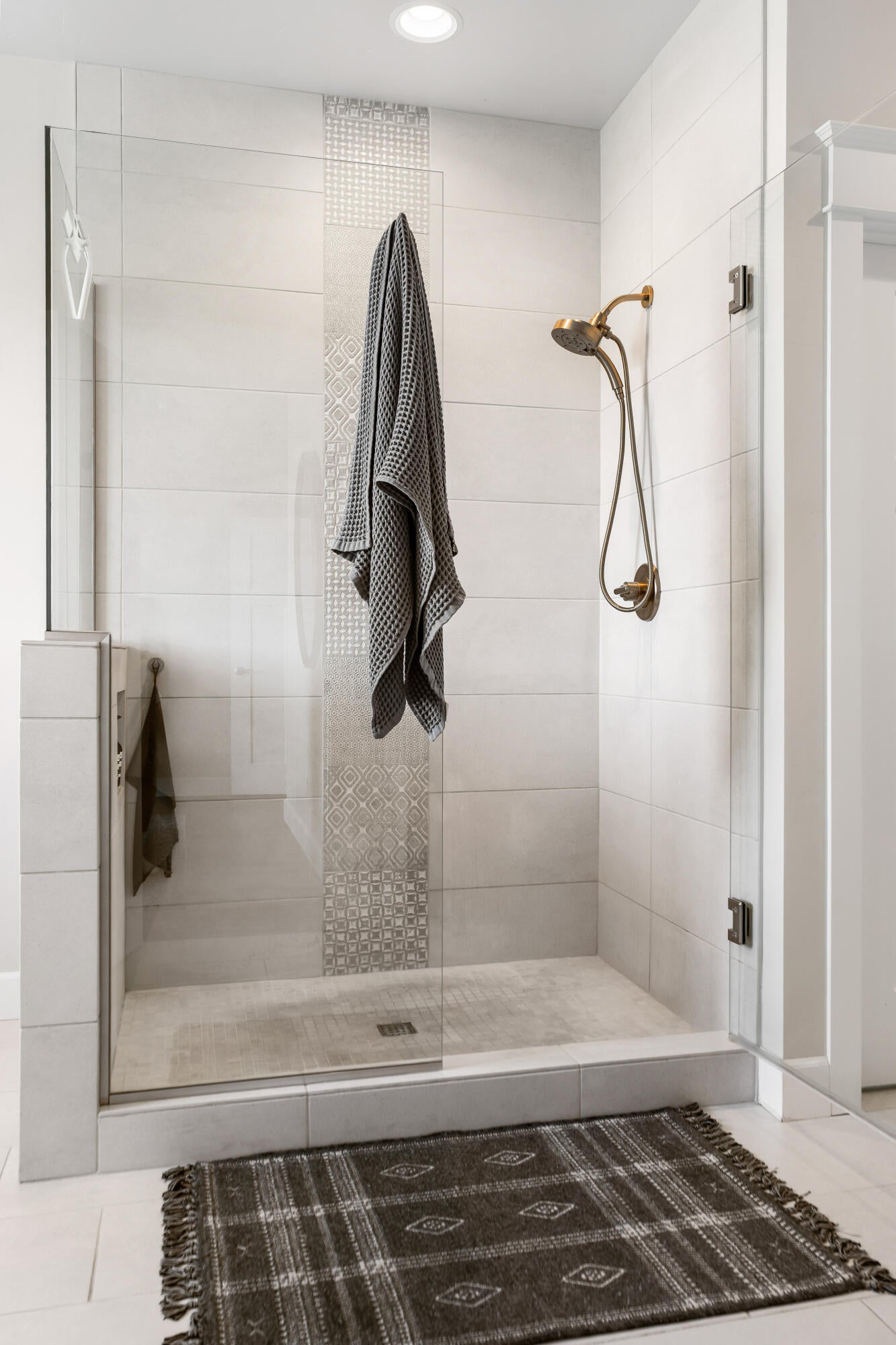 2608 Northwest Compass Corner Loop Bend, OR 97703 - Photo 37 of 56 65-Bathroom