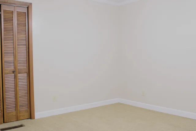 $380,000 | 923 South Burnt Mill Road, LaFayette, GA 30728