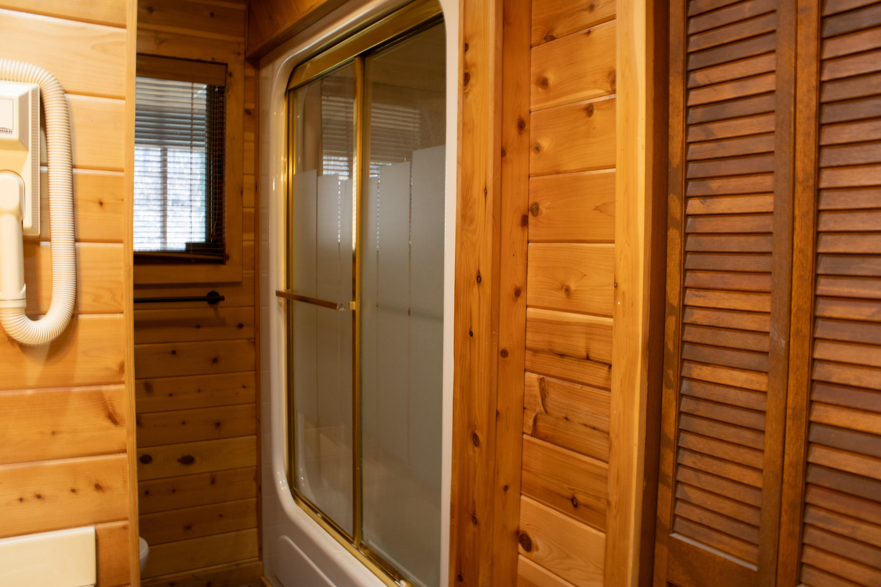 923 South Burnt Mill Road LaFayette, GA 30728 - Photo 23 of 41 Bathroom #2