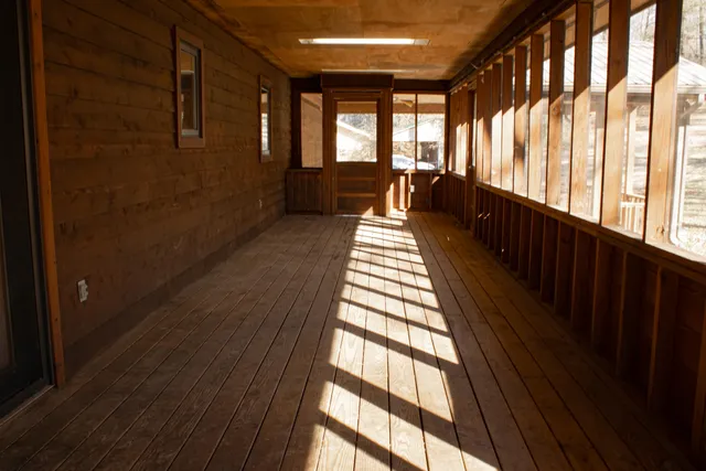 $380,000 | 923 South Burnt Mill Road, LaFayette, GA 30728