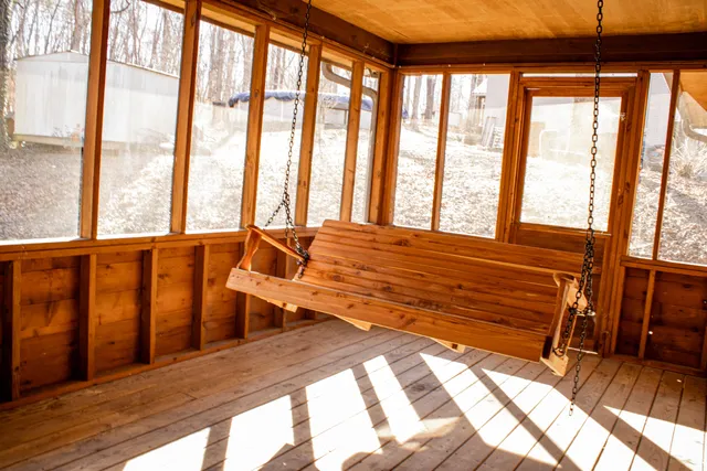 $380,000 | 923 South Burnt Mill Road, LaFayette, GA 30728