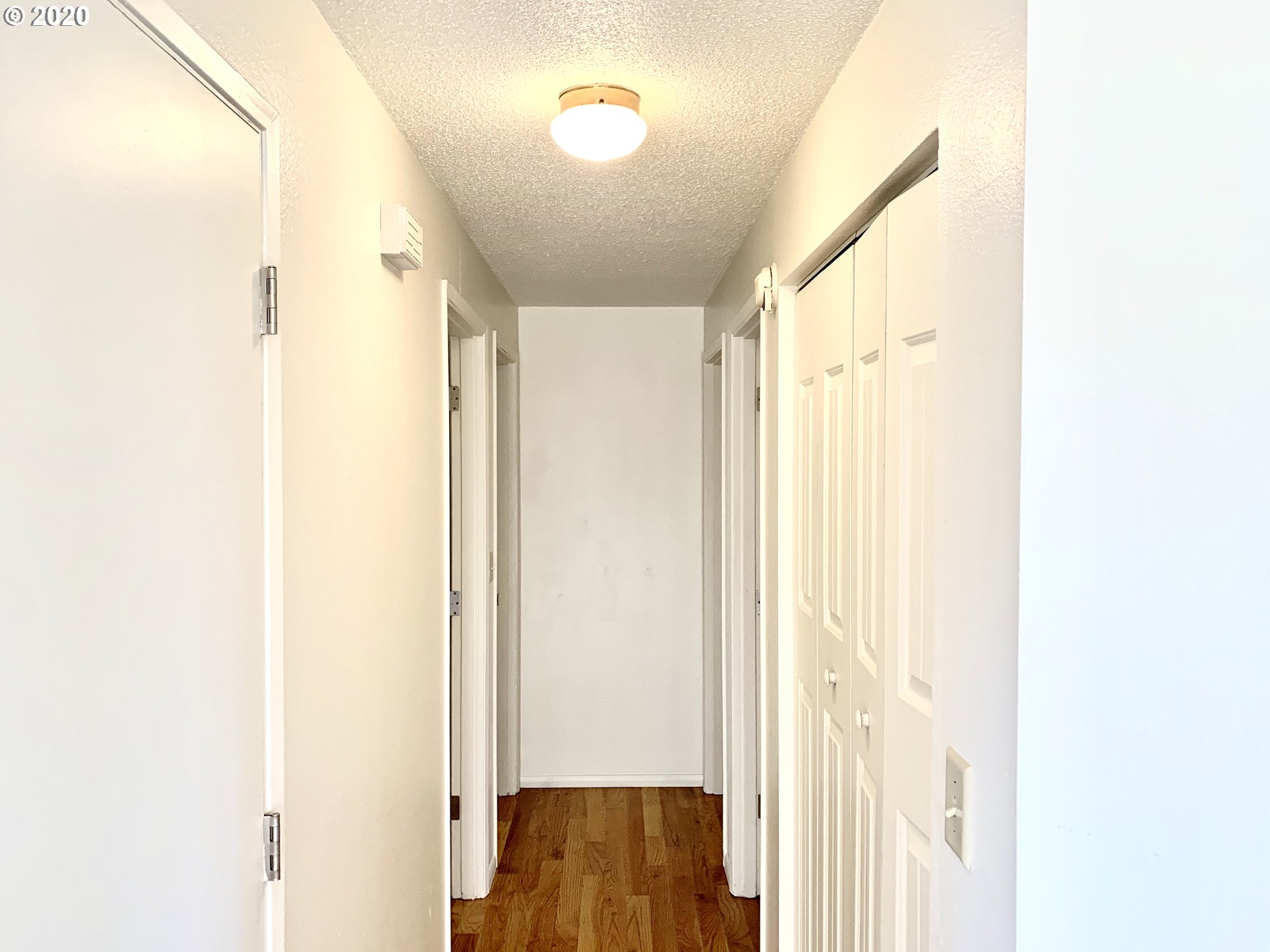 464 South 40th Street Springfield, OR 97478 - Photo 5 of 13