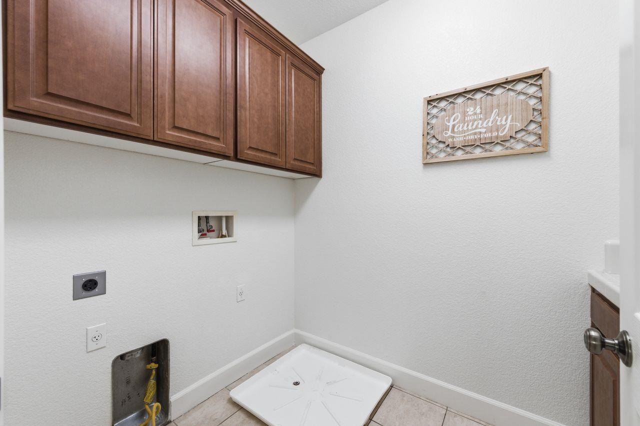 698 West Rico Way Tracy, CA 95391 - Photo 38 of 48 a view of a hallway with closet