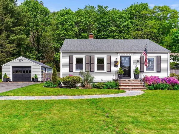 $748,000 | 387 Western Avenue, Gloucester, MA 01930
