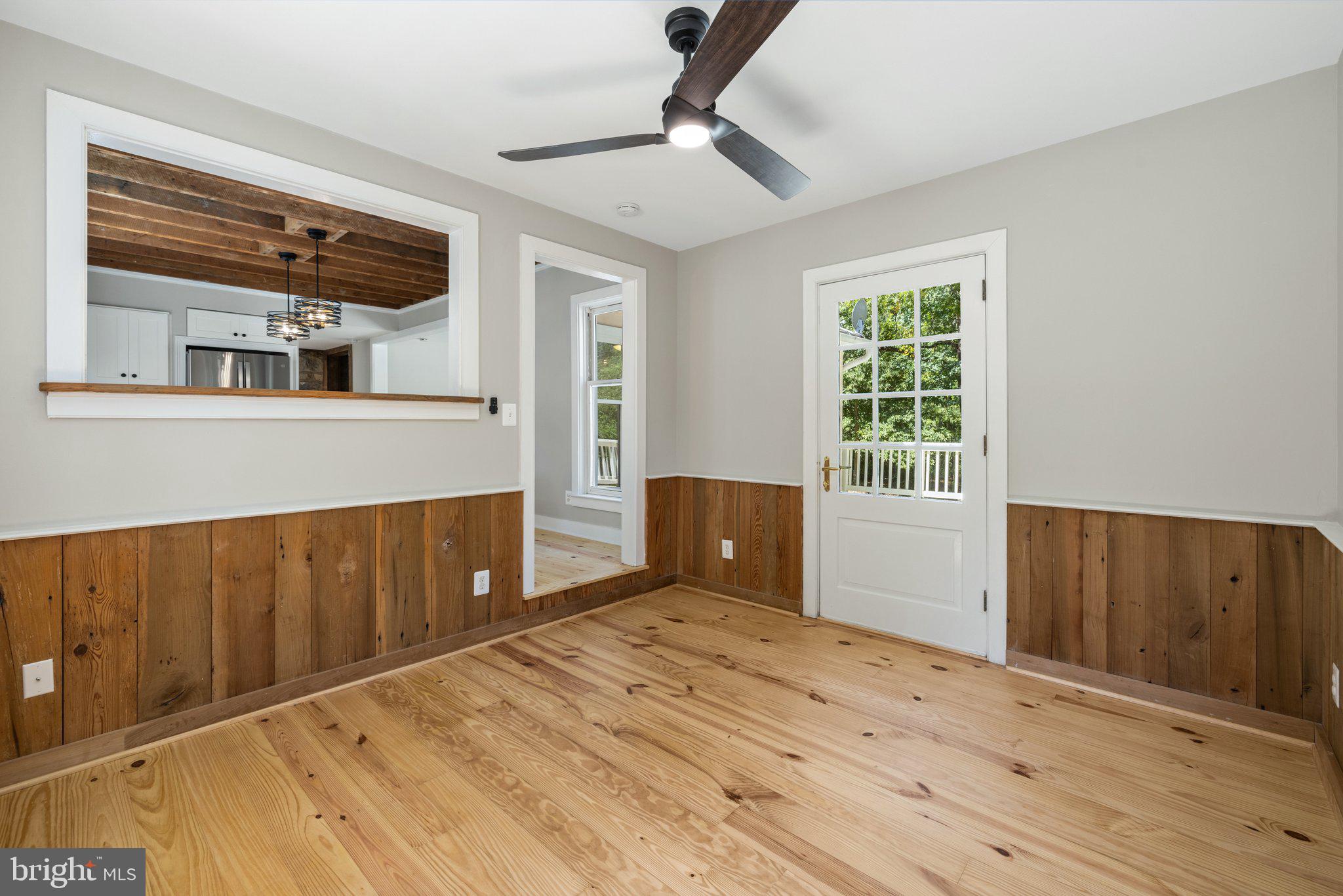 37028 Gaver Mill Road Purcellville, VA 20132 - Photo 41 of 79 Dining Room or Office Space