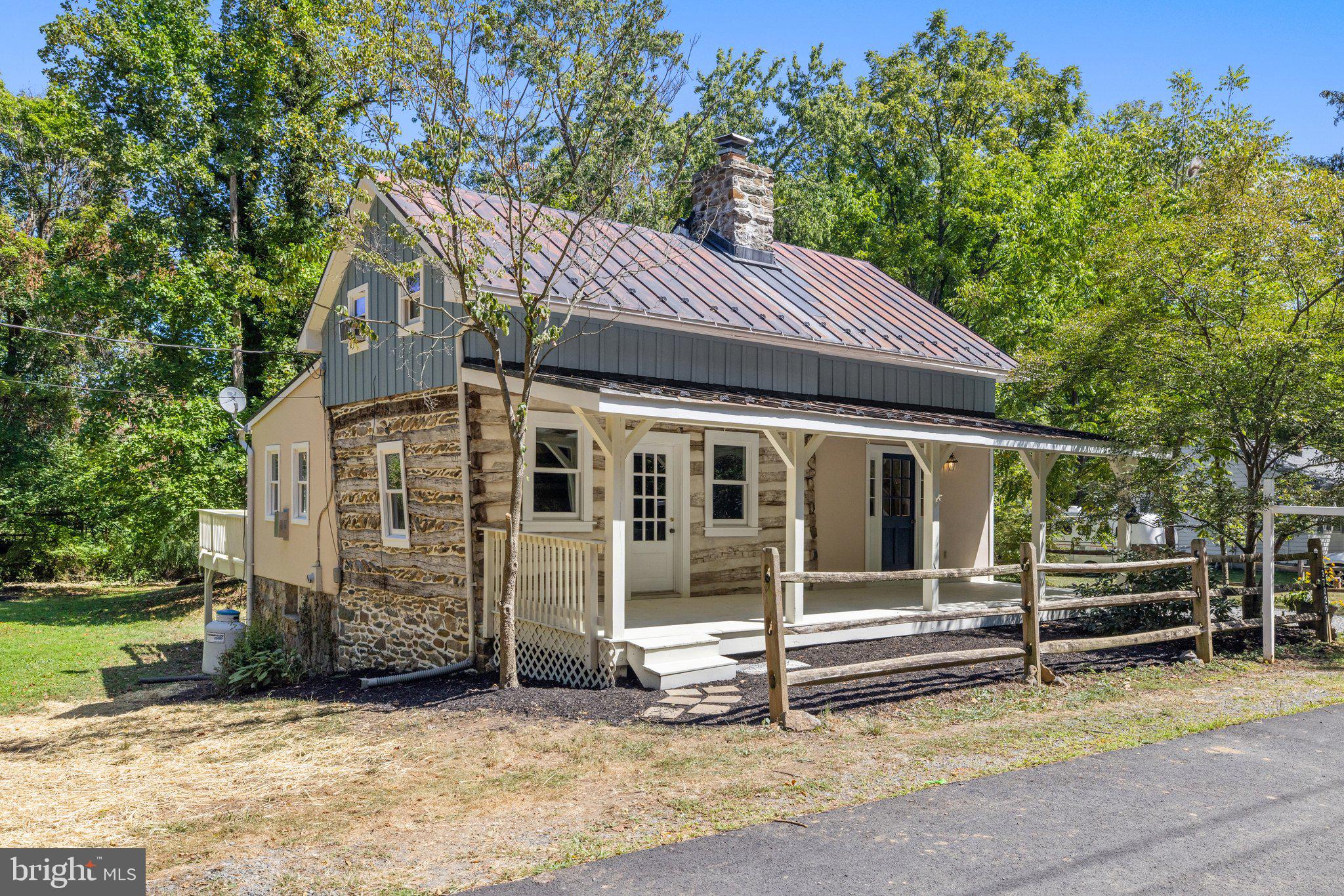 37028 Gaver Mill Road Purcellville, VA 20132 - Photo 7 of 79 Exterior Front View