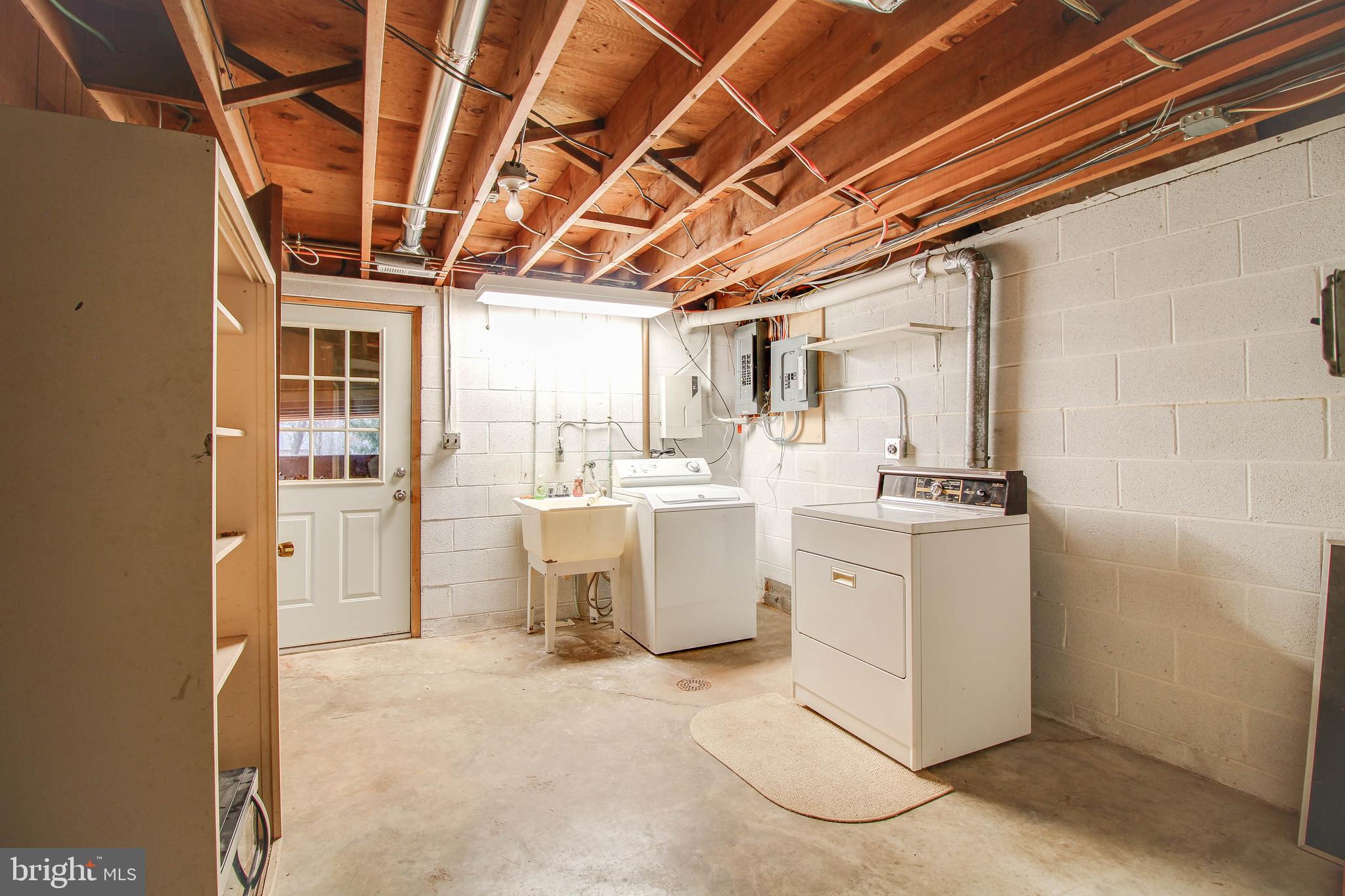 1360 St Michaels Road Mount Airy, MD 21771 - Photo 32 of 62 2nd laundry / utility room