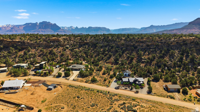2868 North Foothill Drive Hurricane, UT 84737 - Photo 13 of 18