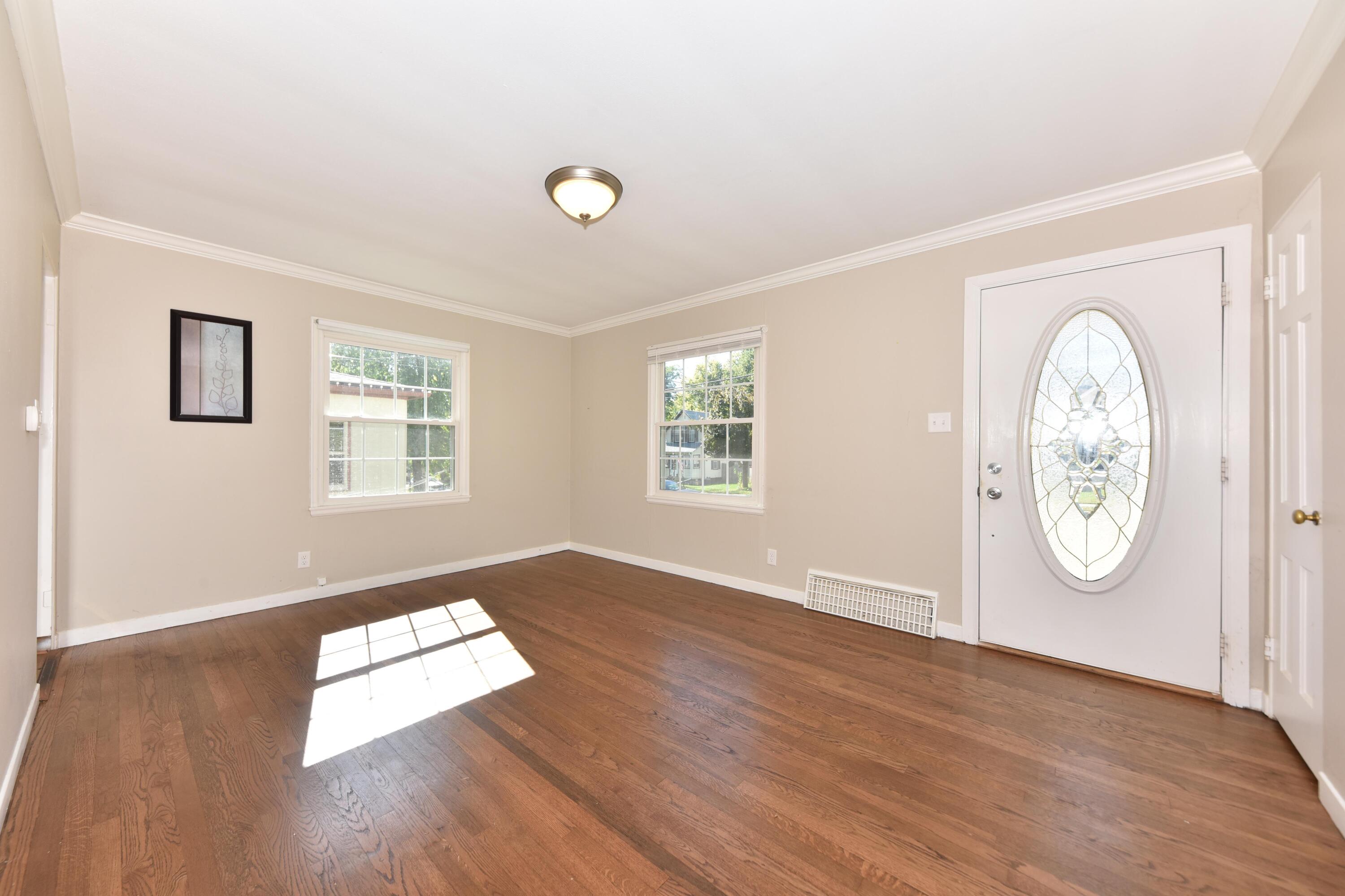 408 South Rural Street Hartford, WI 53027 - Photo 2 of 22 Living Room