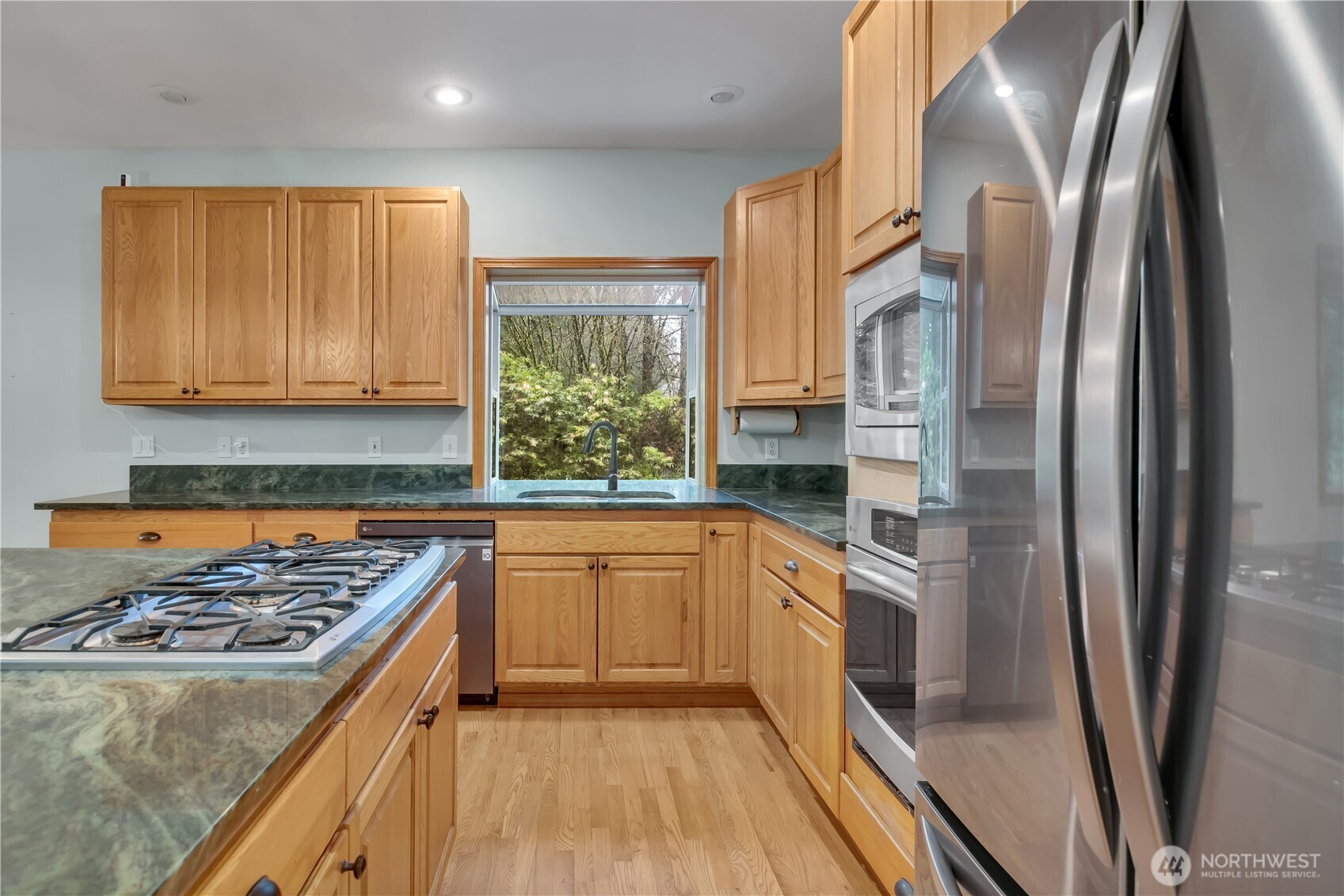 44217 Southeast Mt Si Road North Bend, WA 98045 - Photo 13 of 32