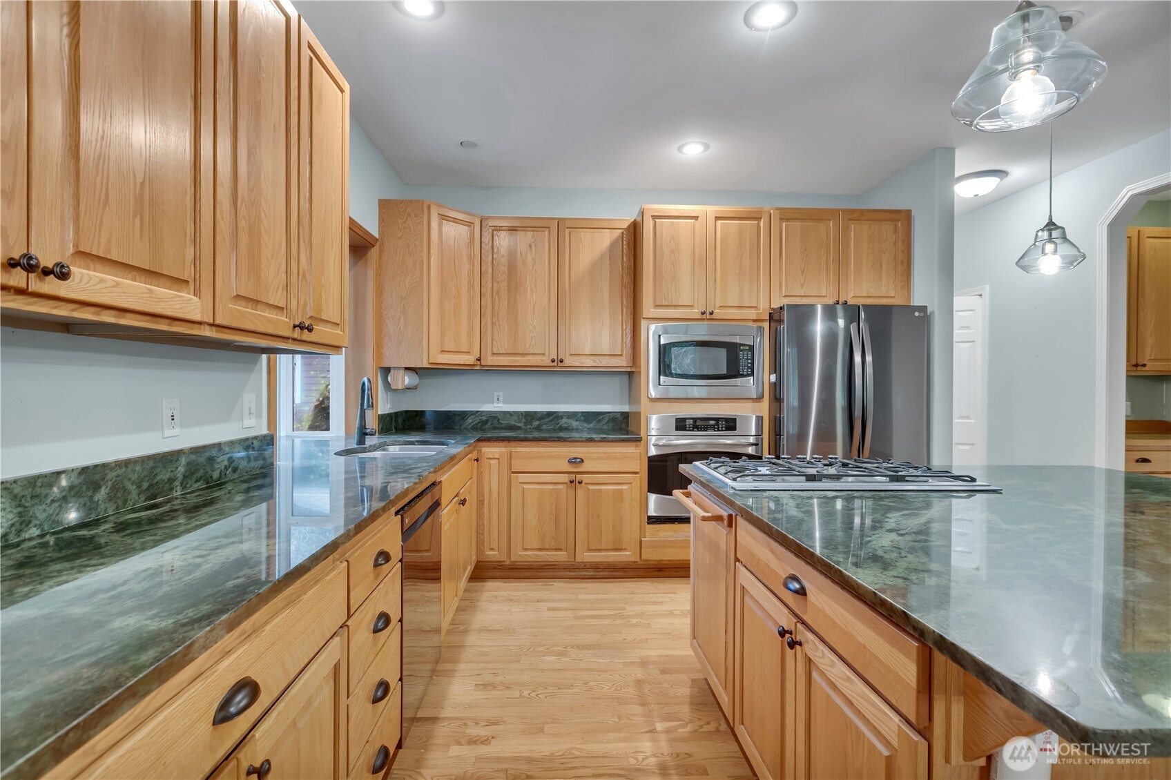 44217 Southeast Mt Si Road North Bend, WA 98045 - Photo 14 of 32