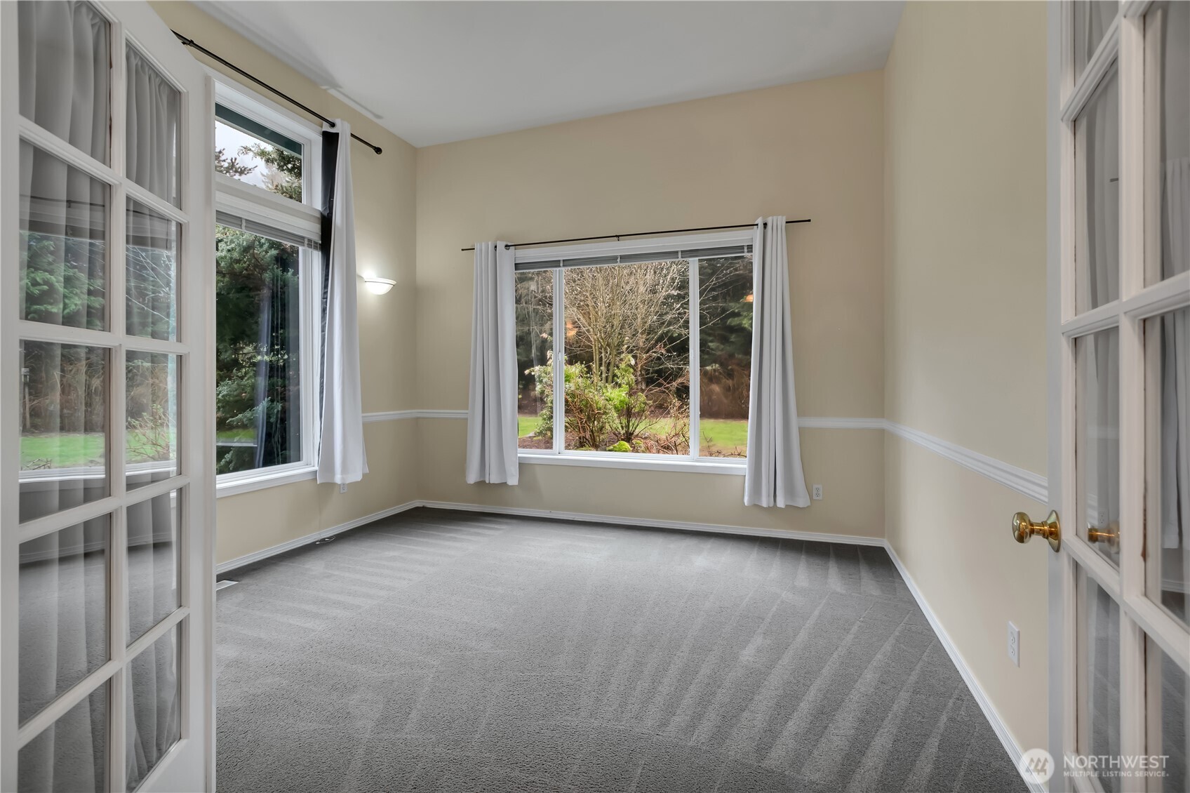 44217 Southeast Mt Si Road North Bend, WA 98045 - Photo 16 of 32